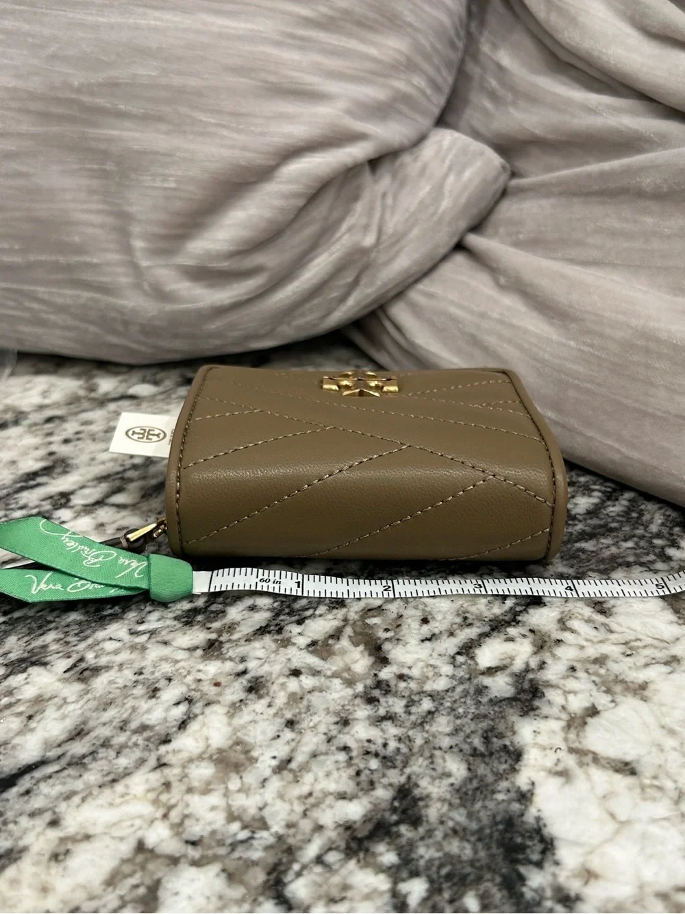 Tory Burch Quilted Leather Wallet in Ssndstone with Gold Logo
